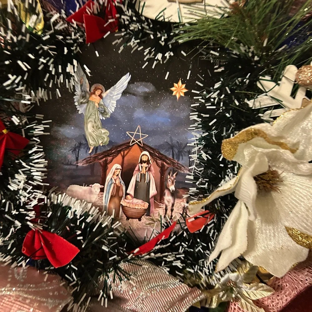 Festive Holiday Wreath with Pink and Gold Accents